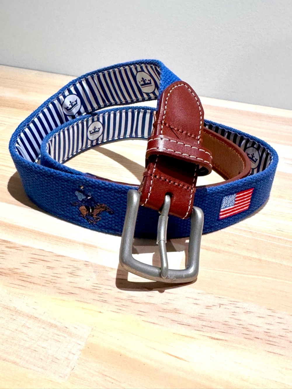 Sleepy Hollow HS Men's Belt with Flag Embroidery with Mascot